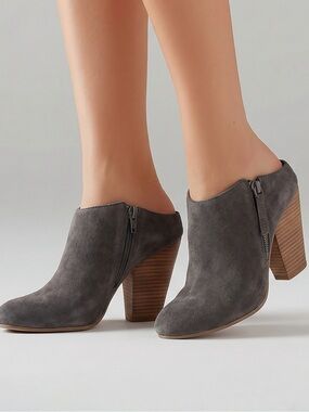 DOLCE VITA | Gray Leather Ankle Booties Block Heel Women’s Size 9